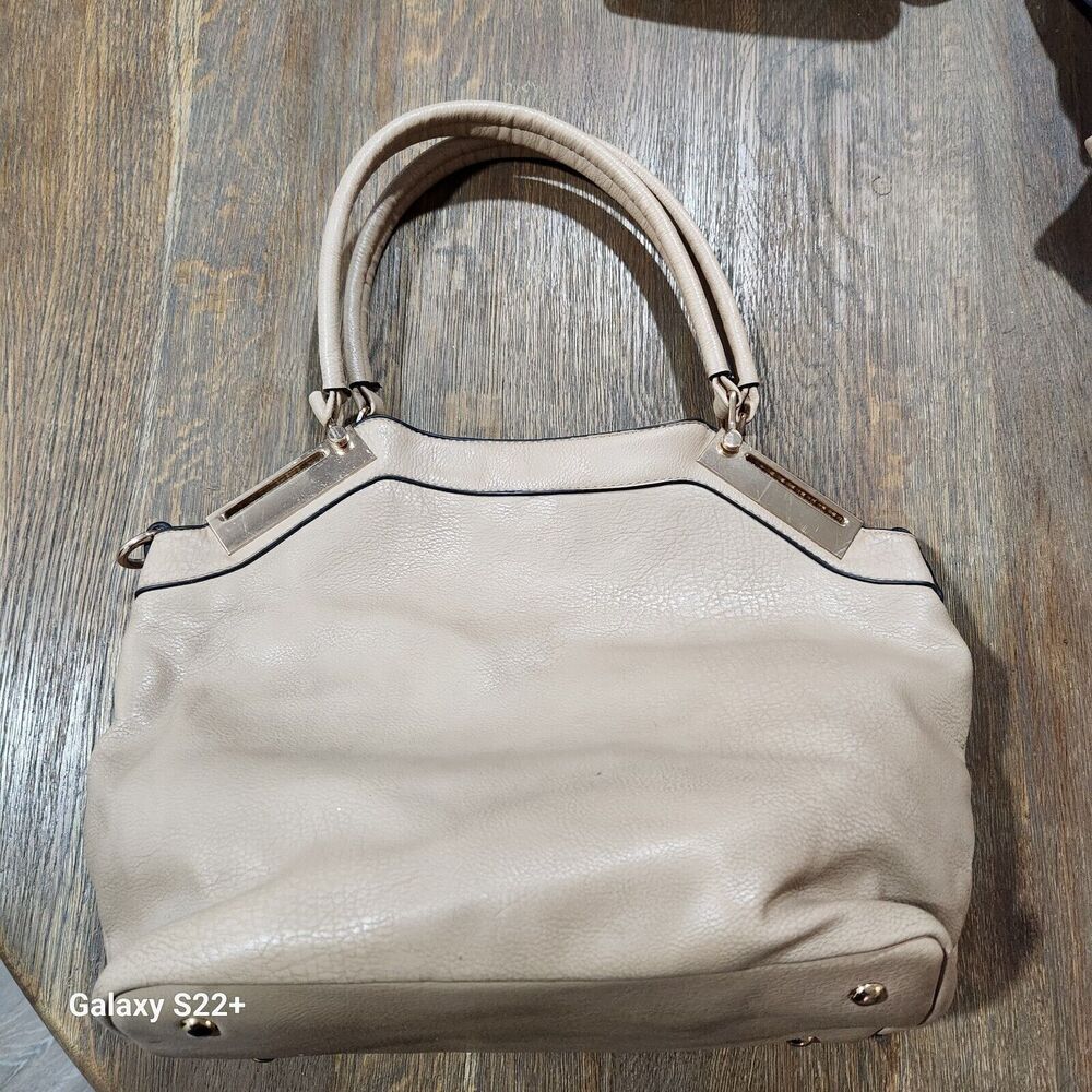 Black Rivet Taupe Leather Purse Normcore Everyday Carryall Classic Neutral‎